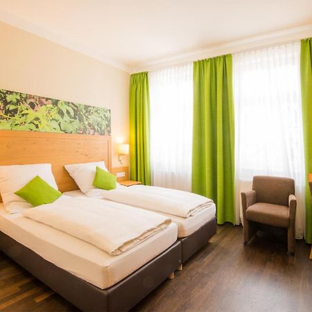 Hotel Brauereigasthof Amberger Kosching Екстер'єр фото