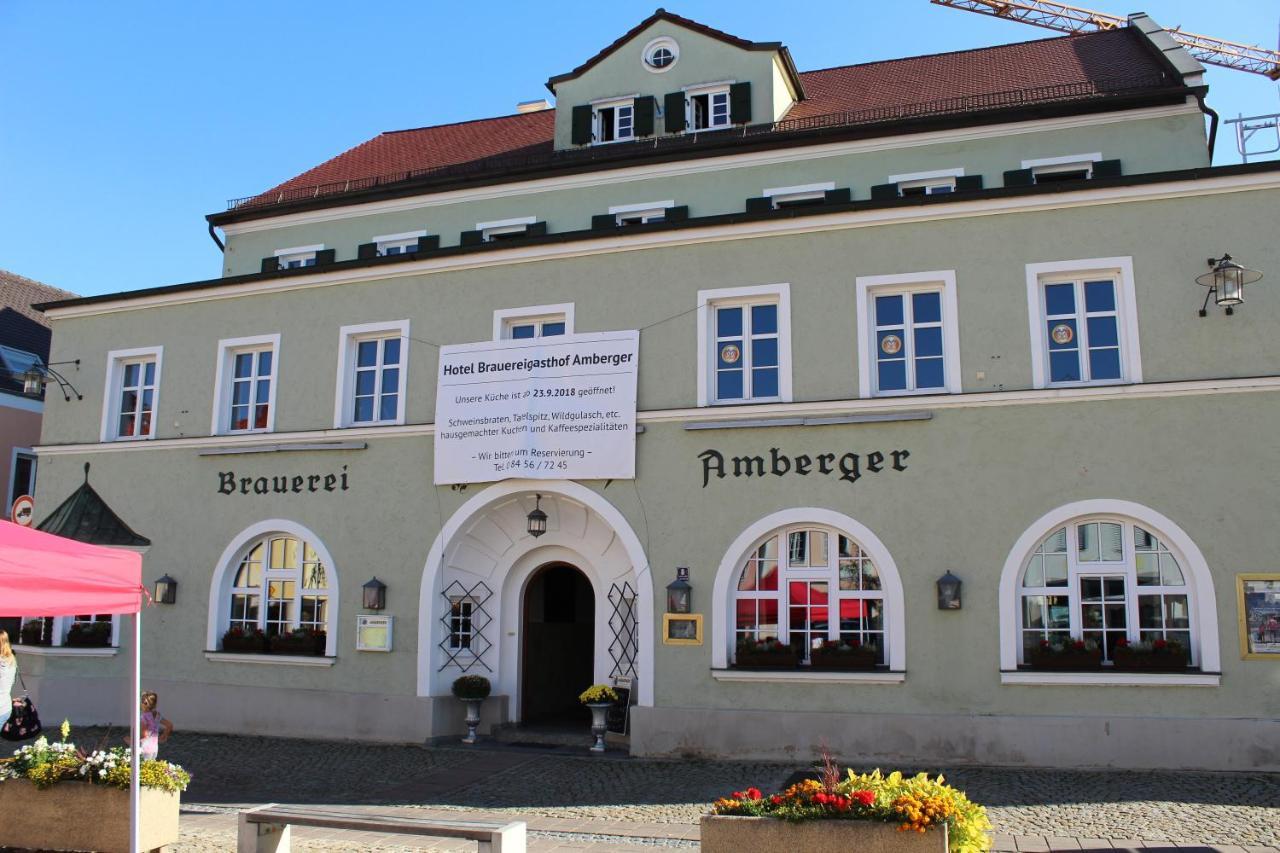 Hotel Brauereigasthof Amberger Kosching Екстер'єр фото