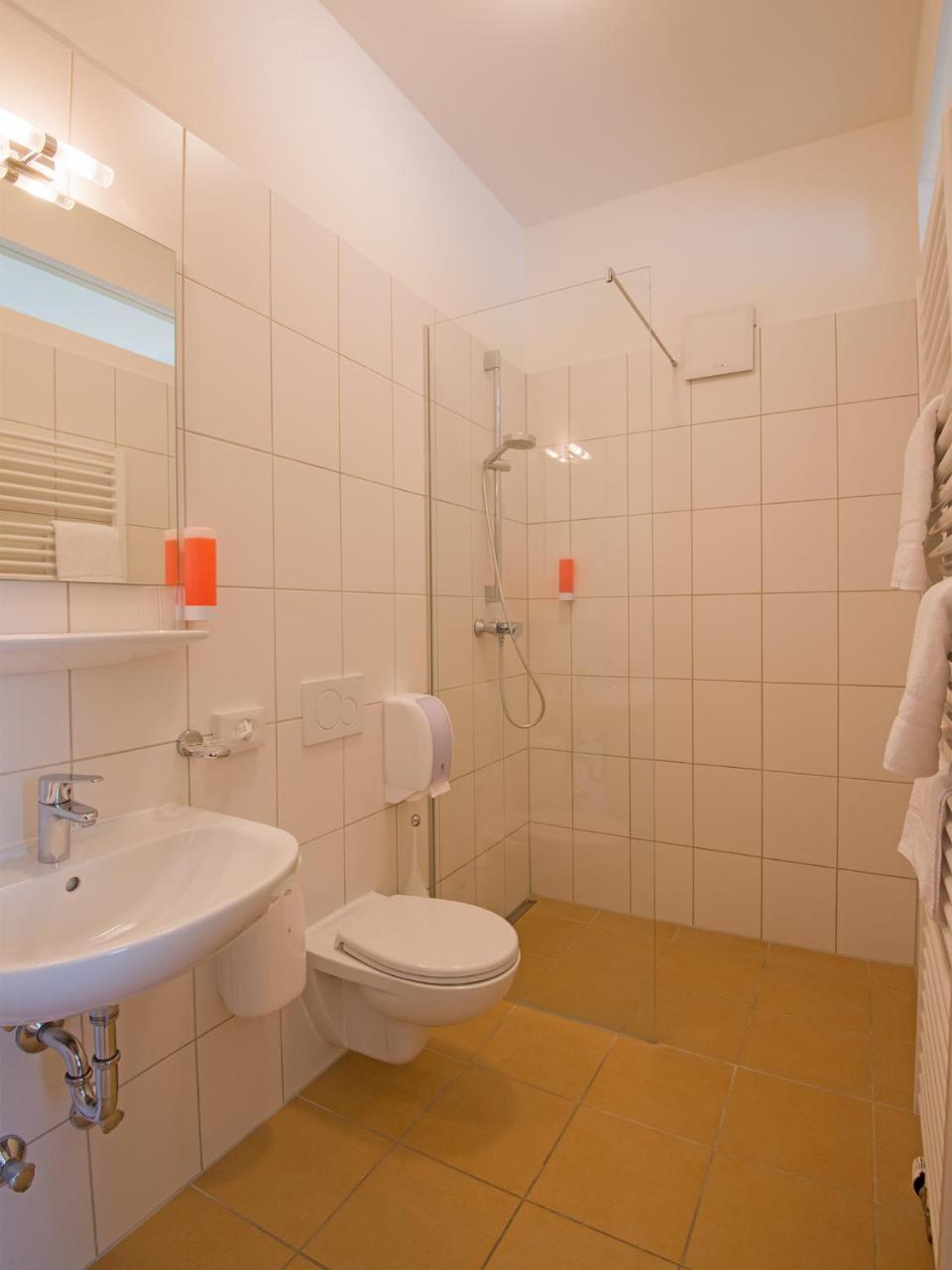 Hotel Brauereigasthof Amberger Kosching Екстер'єр фото
