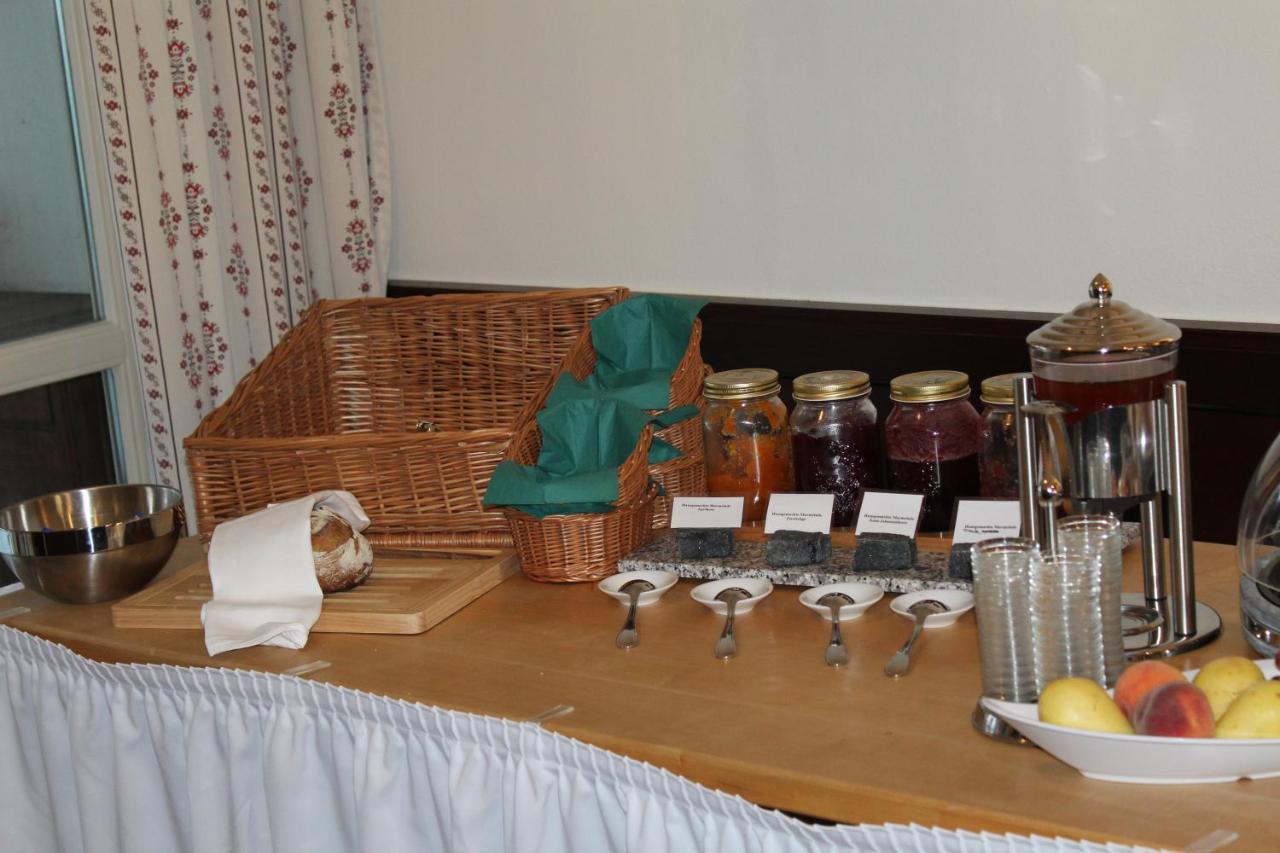 Hotel Brauereigasthof Amberger Kosching Екстер'єр фото