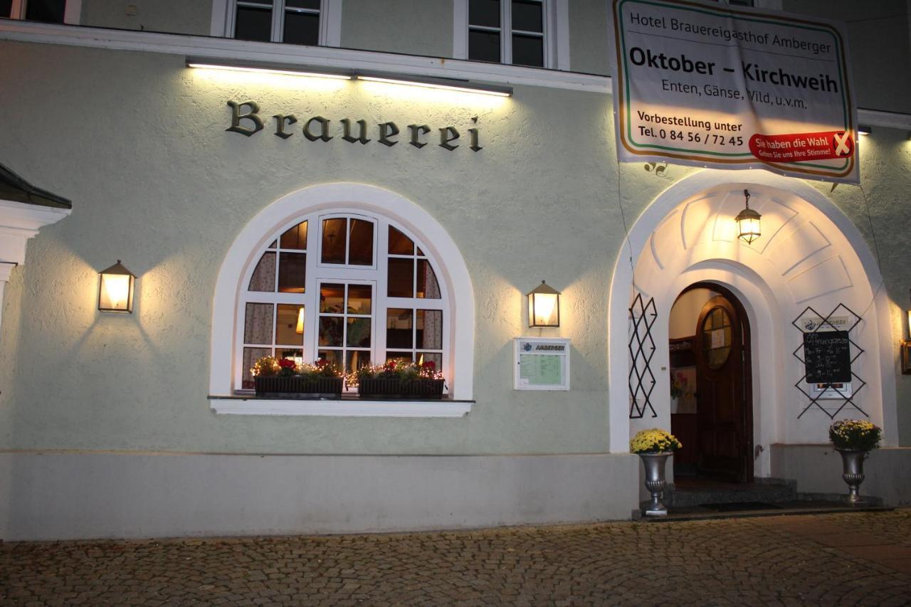 Hotel Brauereigasthof Amberger Kosching Екстер'єр фото